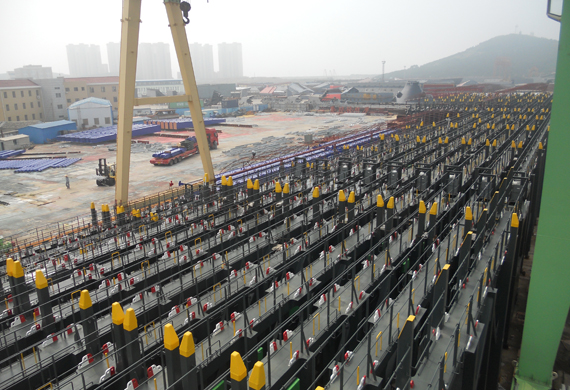 Lashing Bridge using for Container Ship